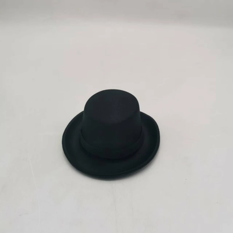 Side view of a mini magician top hat